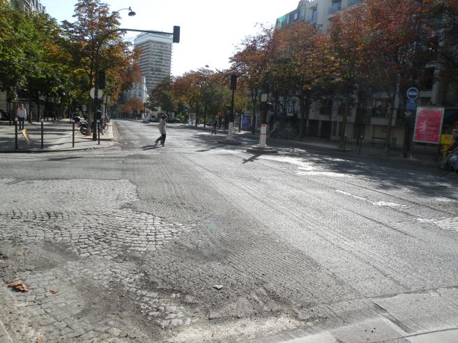  pavés sous le bitume, bd Arago